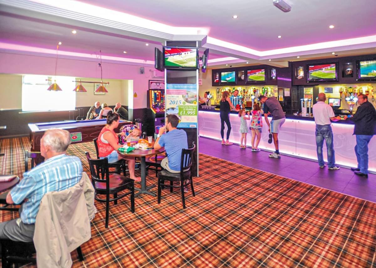 Robin Hood Rhyl Hotel ภายนอก รูปภาพ